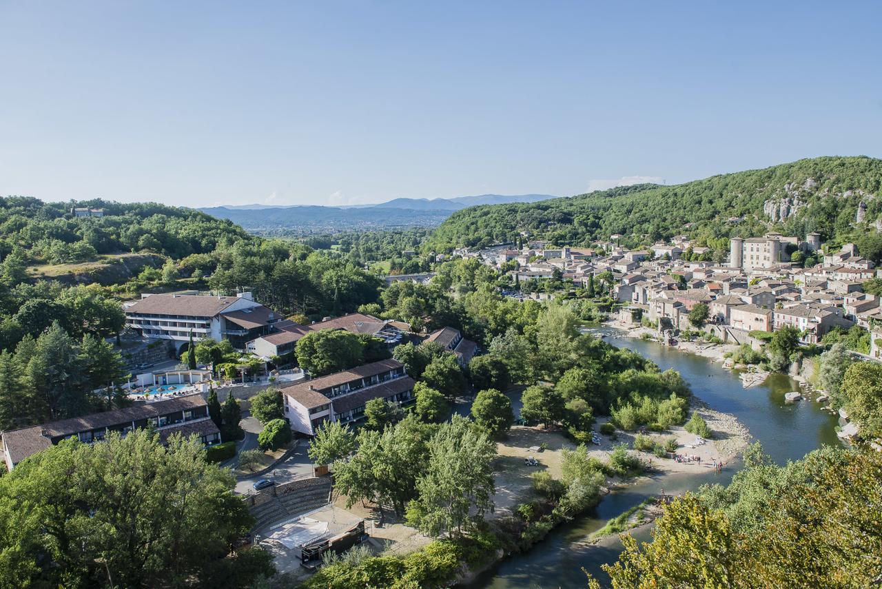 Vakantiepark Domaine Lou Capitelle & 4*